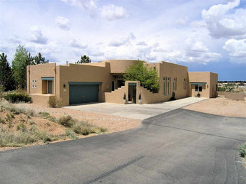 SOLD - 3B Deans Court, Santa Fe - Our Client Saved about $13,000 in Commissions!